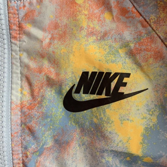 Nike Active Tech Fleece - Picture 2 of 4